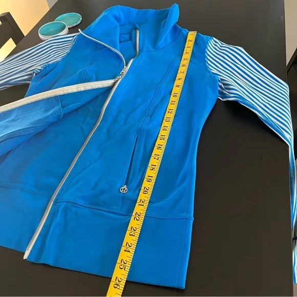 Lululemon Daily Yoga Jacket Beaming Blue Size 8 - Picture 6 of 10